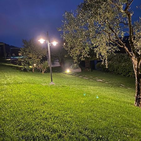 Agriturismo Benza Империа Екстериор снимка